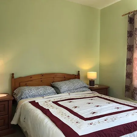 5 Bed In Clifden Oc-ii05854 *